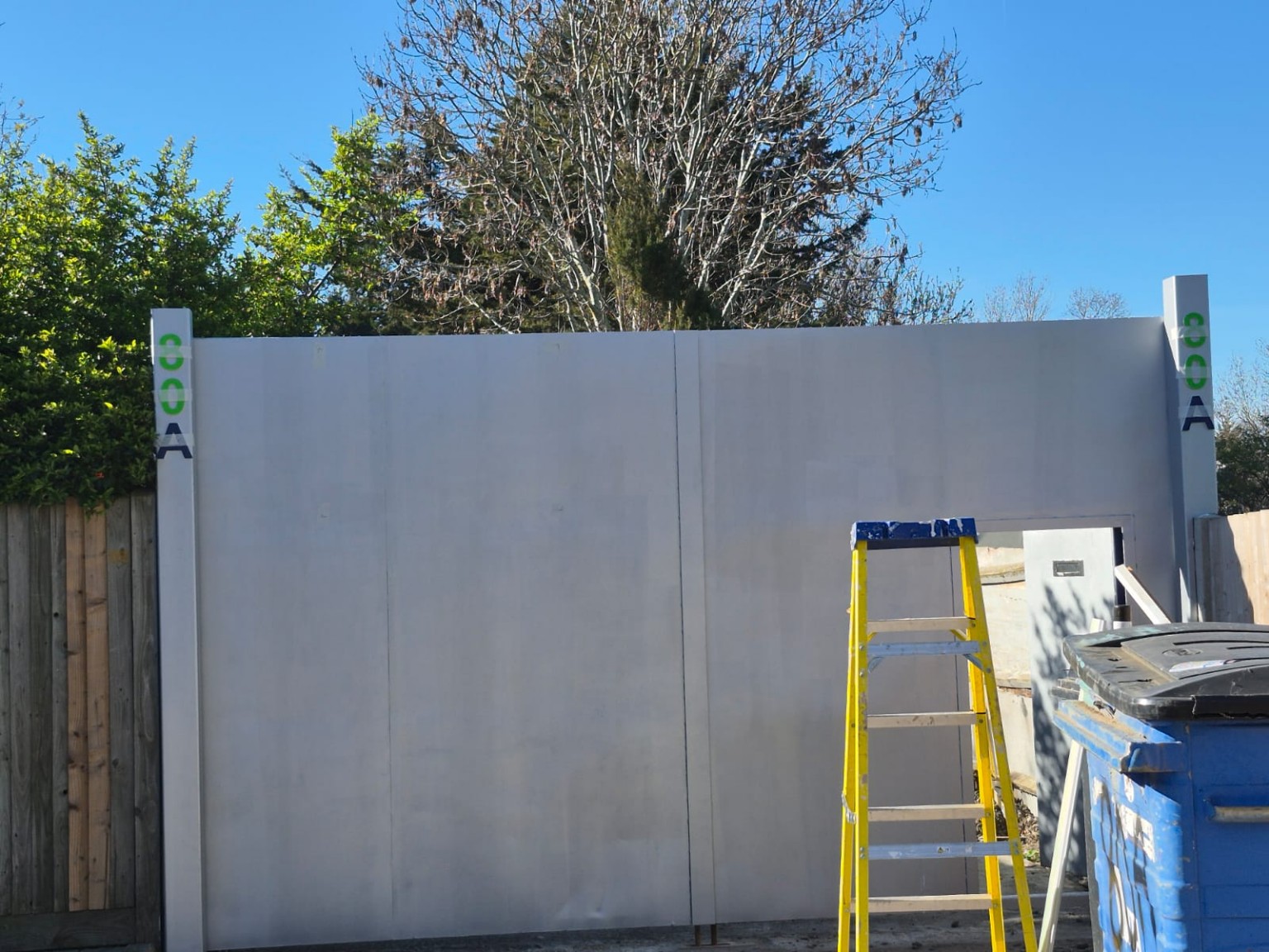 Hoarding and frontage works completed by Fullgor